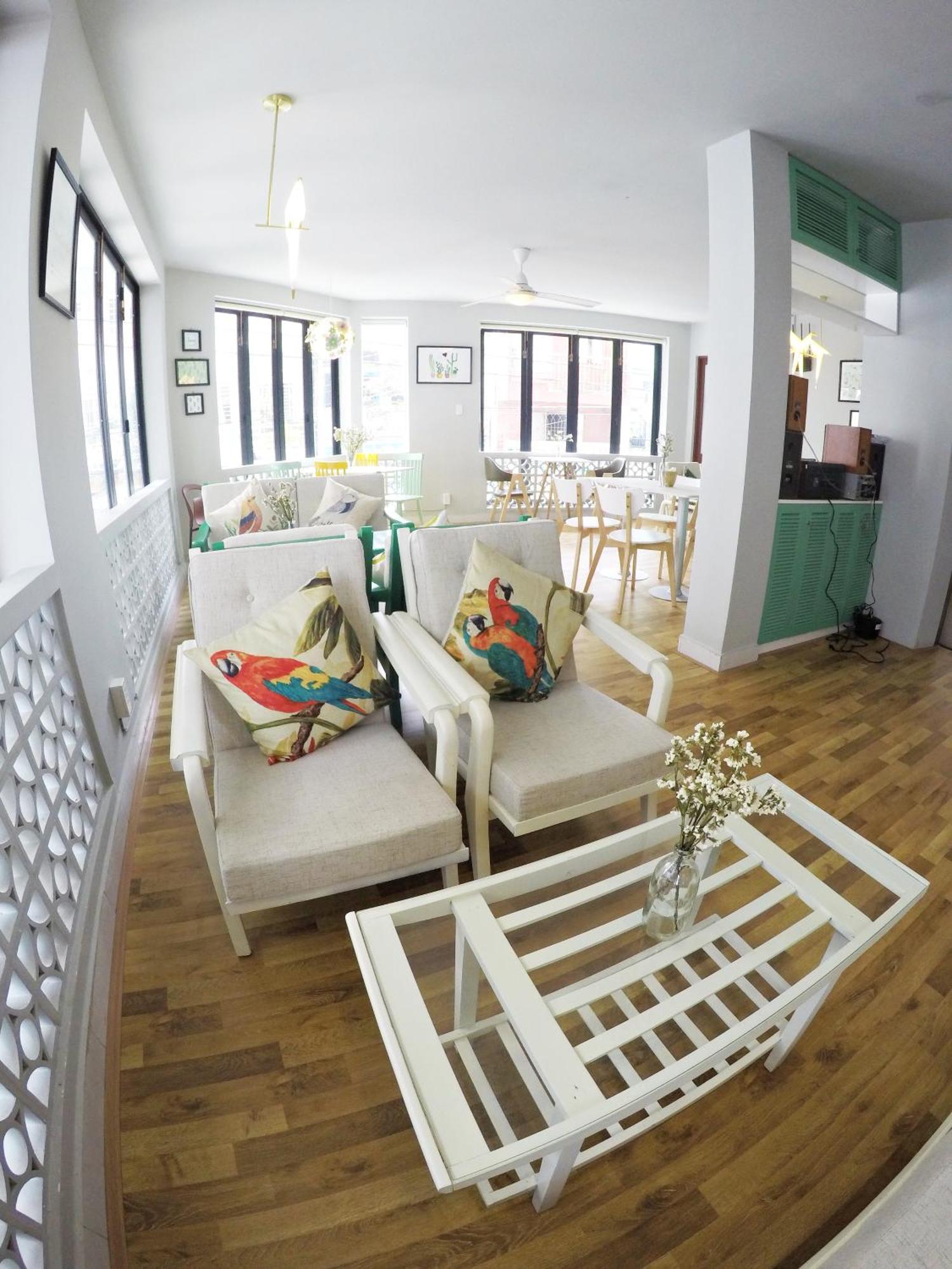 Happy Coffee Guesthouse Thành Pho Ho Chí Minh Esterno foto