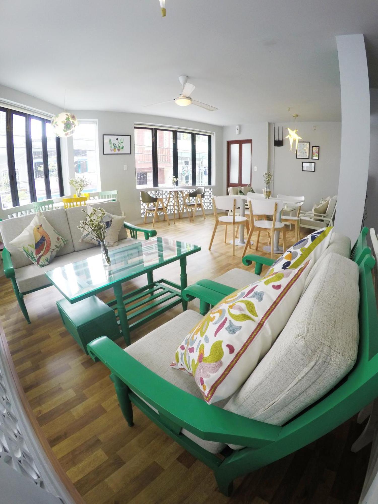 Happy Coffee Guesthouse Thành Pho Ho Chí Minh Esterno foto